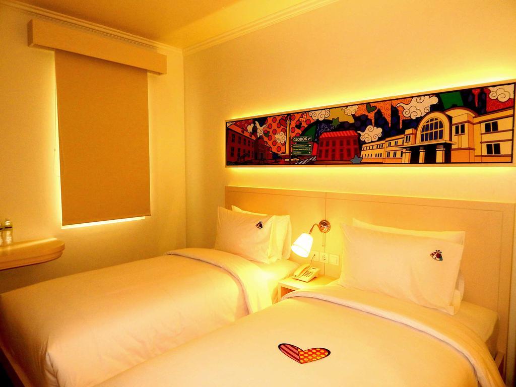 Maxone Signature Glodok Hotel Jakarta