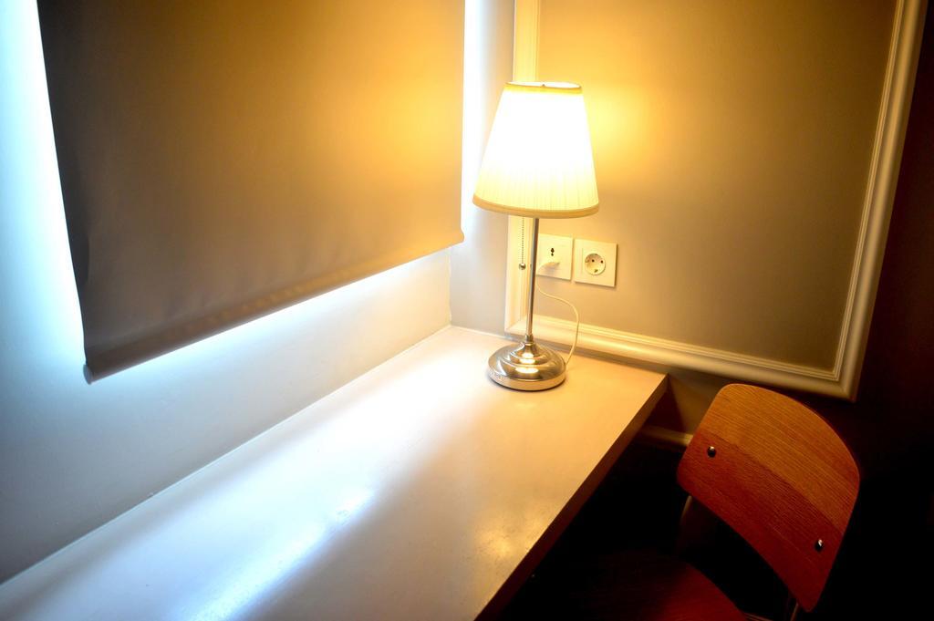 Hotel Maxone Signature Glodok