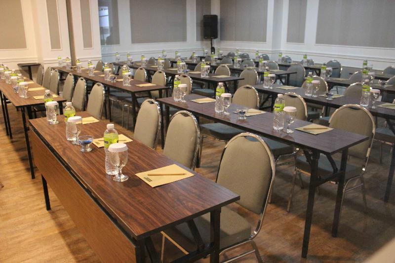 Hotel Maxone Signature Glodok 3*